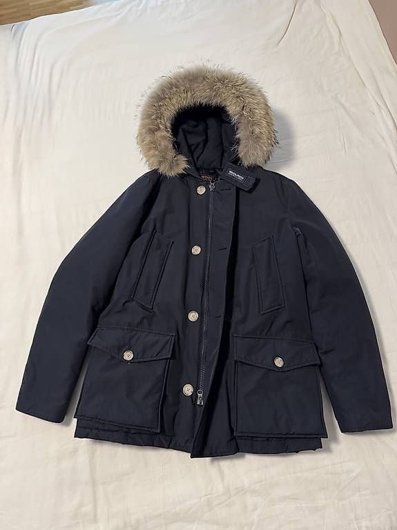 Jacken:  WOOLRICH Jacke  – Gebraucht aus Sennhof (Winterthur) von pas_l8vn