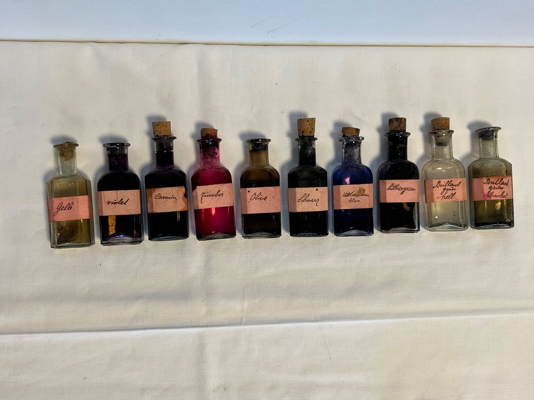 Flaconi: Antike Tusche Farben Flasche Glas Jugendstil, Malerei – Usato da Otelfingen venduto da Markthalle_C 6