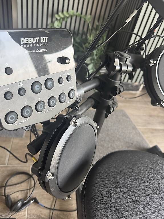 Instruments de musique: Batteria  – D'occasion à Bogno par mui_9gcy 1