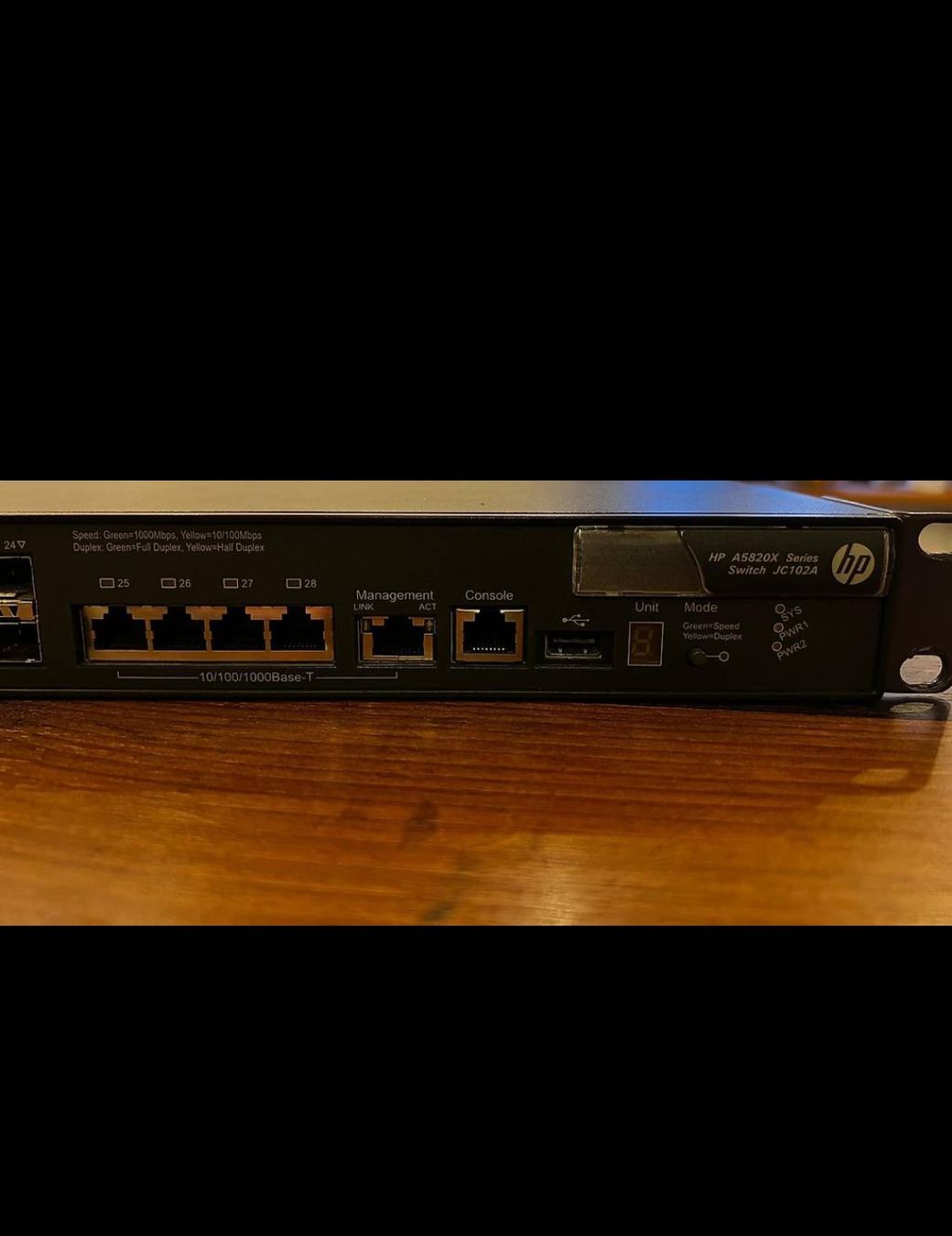 Hewlett Packard Hub & Switch: HP Netzwerkswitch SFP + – Nuovo (secondo la descrizione) da Endingen venduto da Anna-KatJay 1