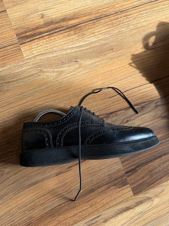 Church's Scarpe da donna: Original CHURCHS Schuhe schwarz 38,5 – Usato da Zürich venduto da My_little_boutique 2