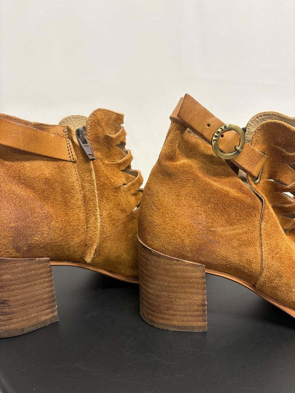 Scarpe da donna: Dkode Braune Wildleder Stiefeletten mit Absatz Gr. 36 Boho – Usato da Regensdorf venduto da secondchancefashion 5