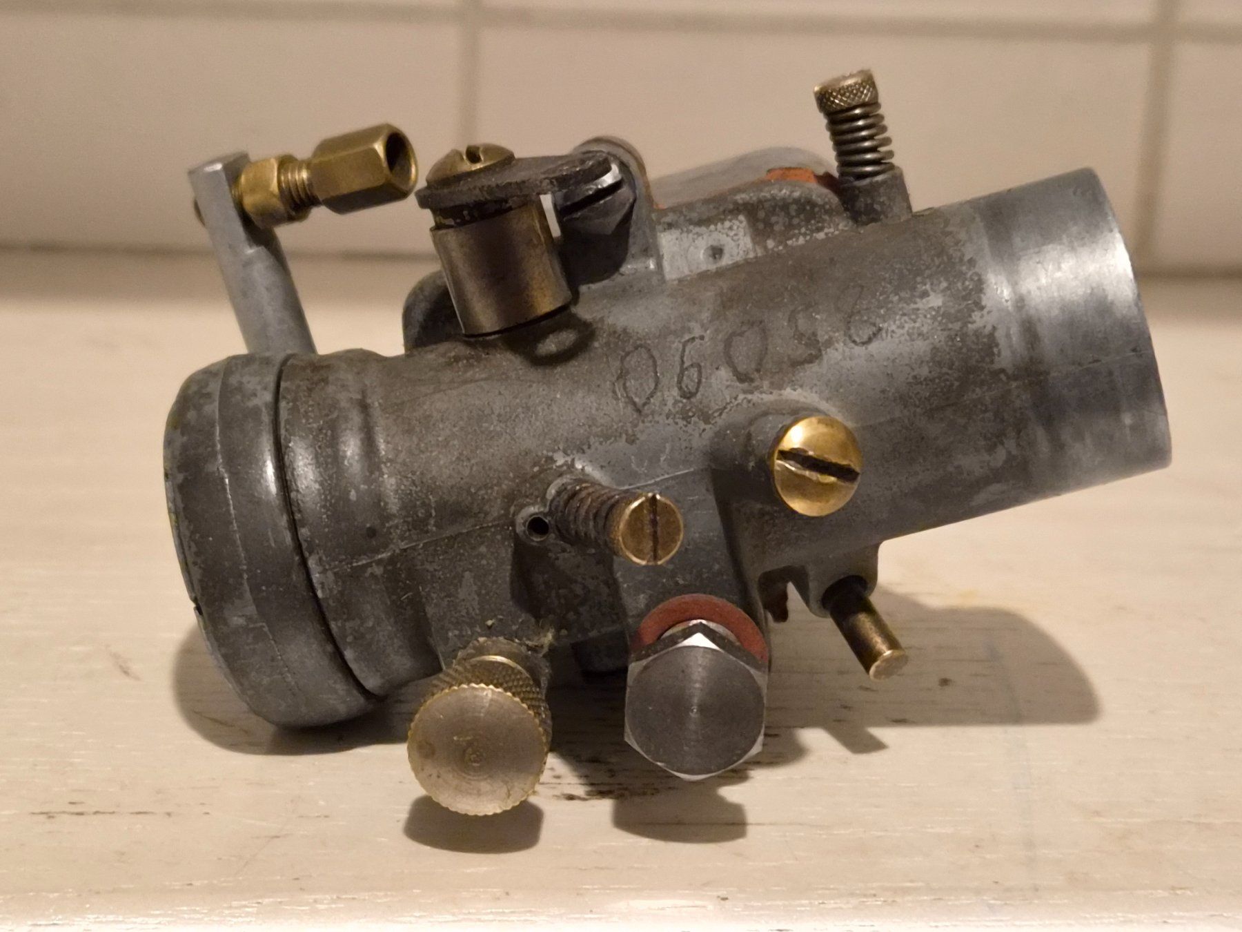 Condor Tutti i ricambio per moto: CONDOR  UNIVERSAL  A  680  CARBURATEUR  OLDTIMER – Usato da Bellevue venduto da BURGOLMANIA 5