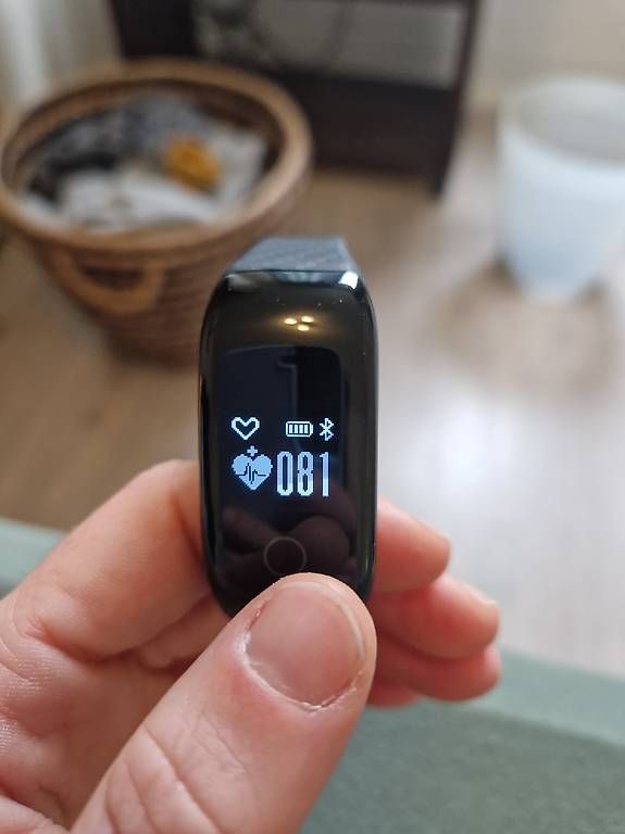 Smartwatch: Fitnesstracker  – D'occasion à Winterthur par aal_s5hf 1