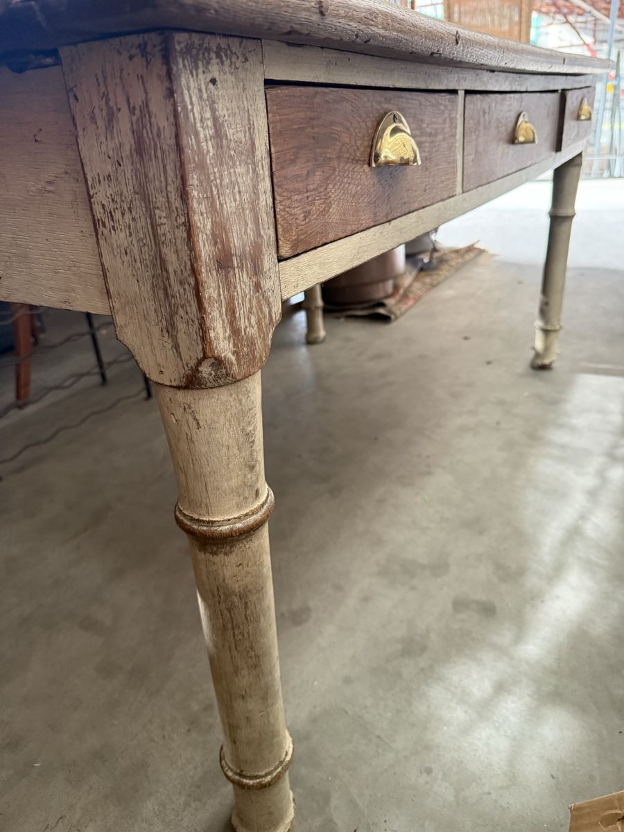 Table ancienne bois avec tiroirs style rustique patiné (Gebraucht) in ...