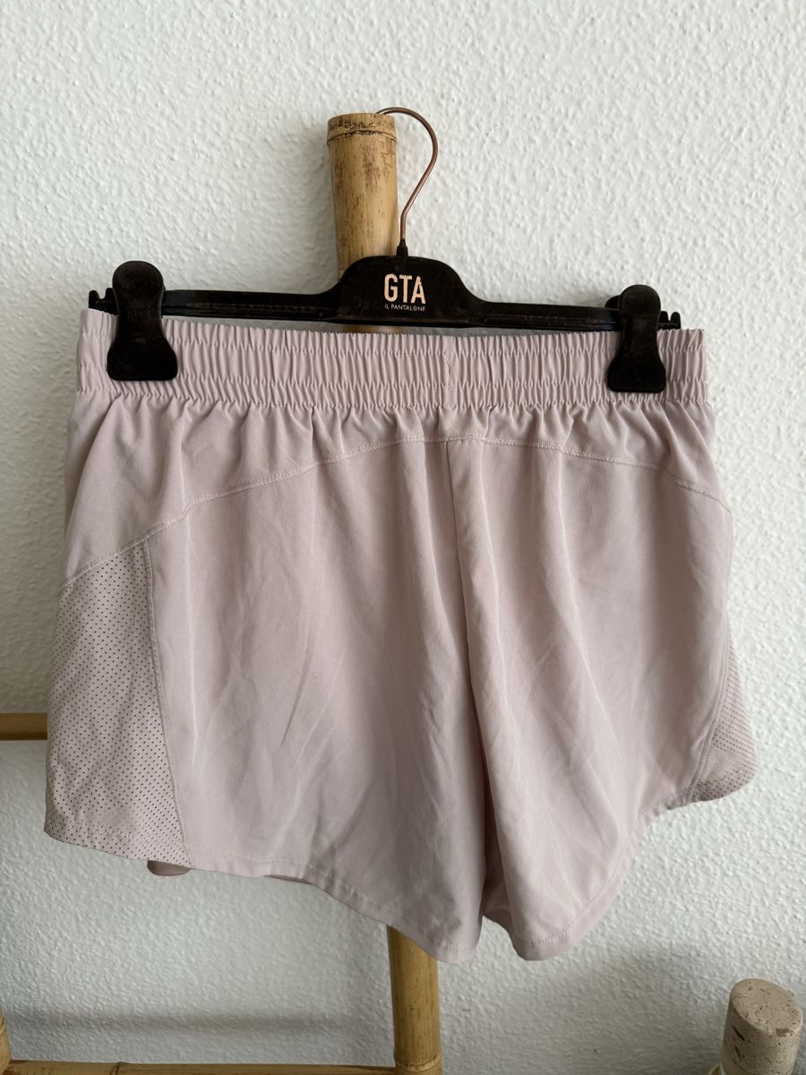 H&M Pantalons: Shorts H&M Gr. m – Neuf (Voir description) à Meilen par NHirs96 2