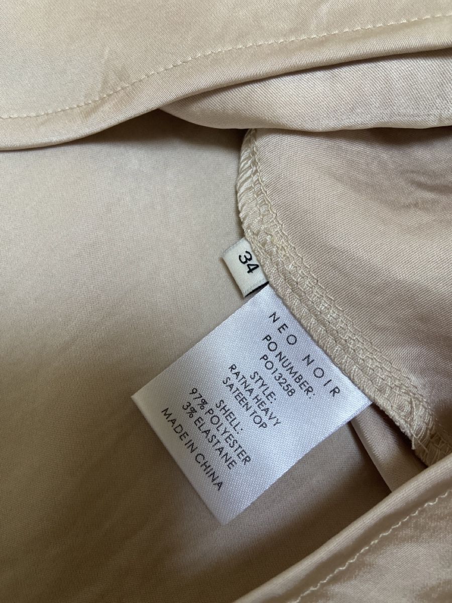 Tops: NEO NOIR Satin Top Gr. 34 Beige – Neu (gemäss Beschreibung) aus Winterthur von mal_8f2x 2
