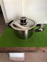 Pfanne mit Deckel aus Hausräumung