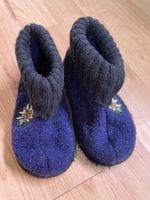 Hausschuhe Playshoes, Walk, blau mit Edelweiss Stickerei, 24