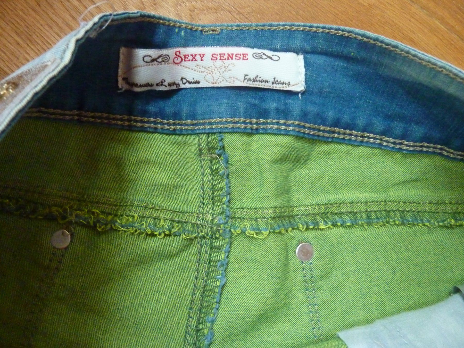 Jeans: kurze Sommershorts Jeans M – Usato da Waldstatt venduto da Kananaskis1 3