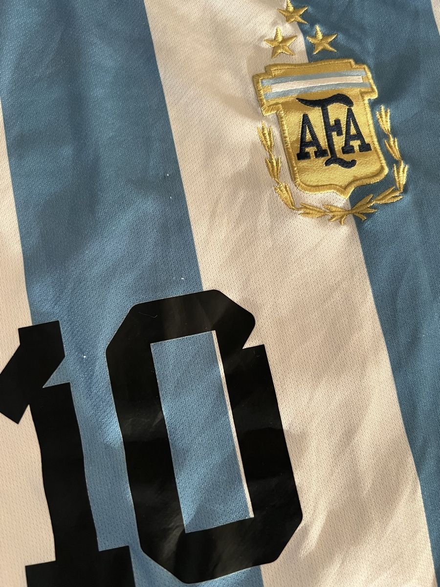 Adidas Canottiere & Pantaloni: Messi Trikot Argentinien Messi 10 gr. M – Usato da Triesen venduto da bubita 8