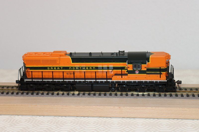 Modellini di ferrovie: Proto US Lok ( 530 ) – Usato da Kerzers venduto da Winu64 1