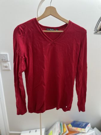 Roter Charles Vögele Pullover, Grösse M