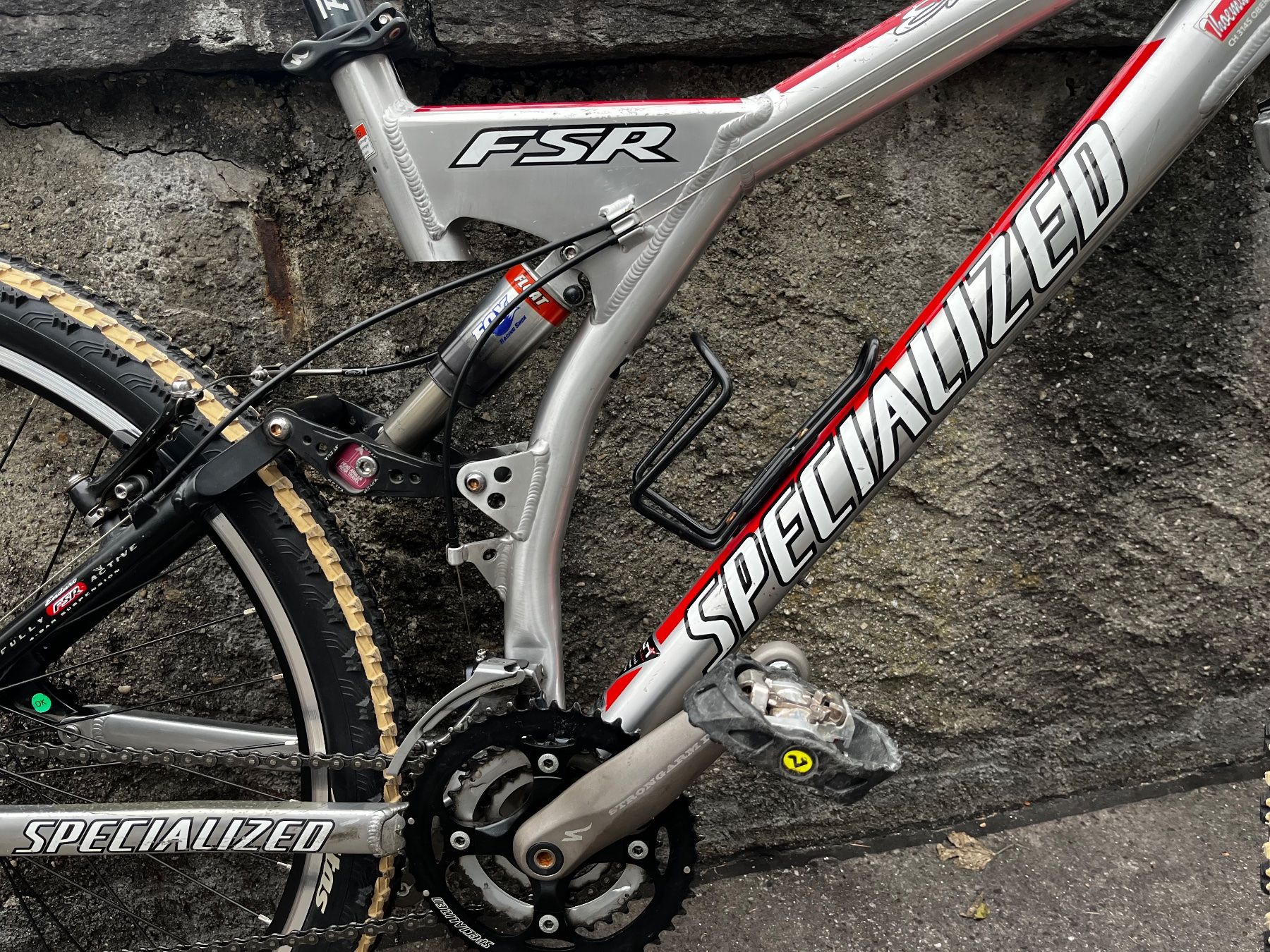 Specialized Biciclette: Specialized Enduro – Usato da Mühlethurnen venduto da Kolly225 2