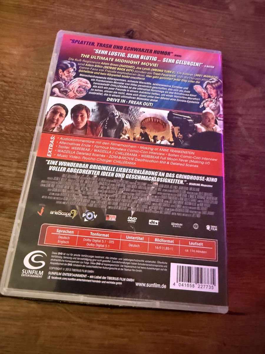 Tutti i DVDs: CHILLERAMA UNCUT – Usato da Aarau venduto da Panjo3 1