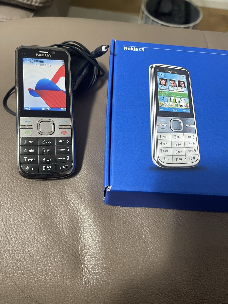Nokia Telefoni cellulari / Smartphones: Nokia C5-00 (OVP) – Usato da Regensdorf venduto da mex5145