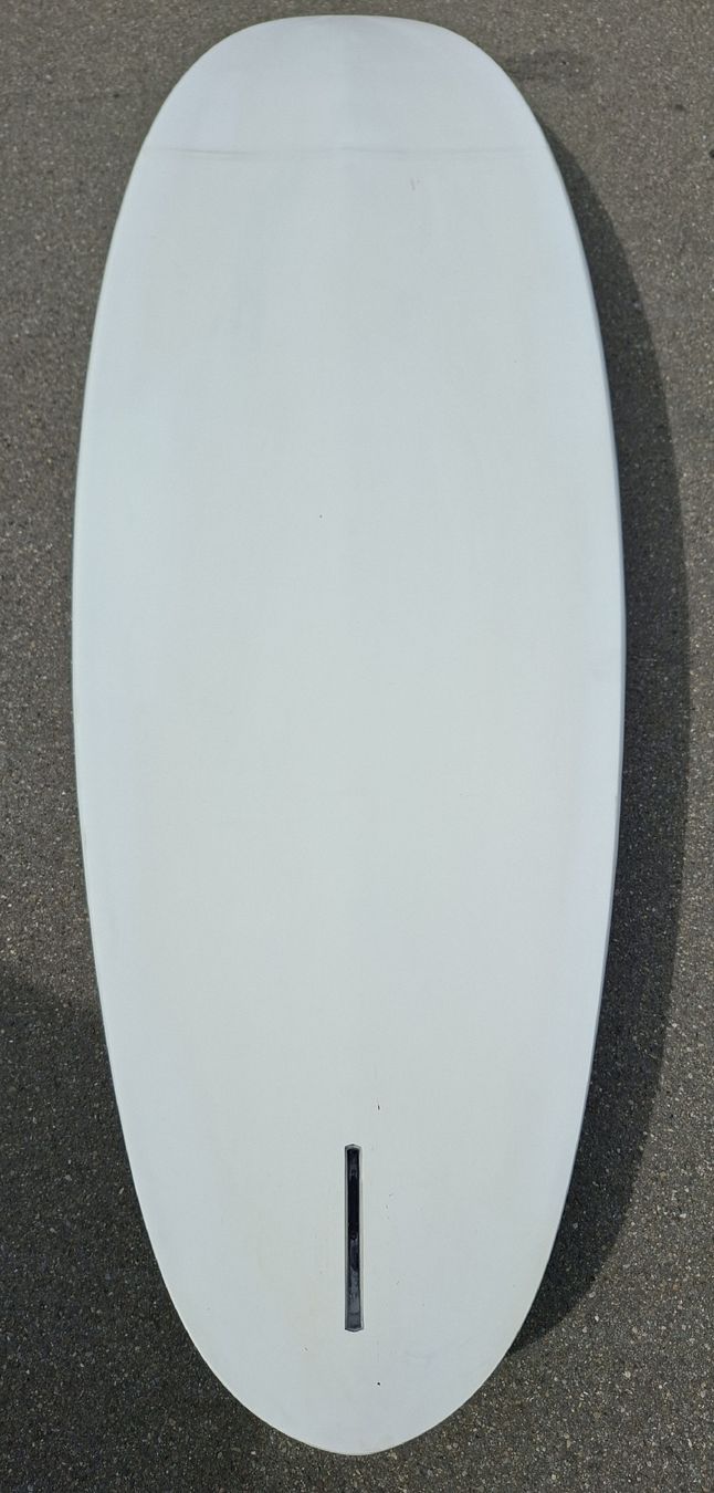 Planches de surf: Fanatic Shark 135 Liter – D'occasion à Fällanden par Nmustang 1