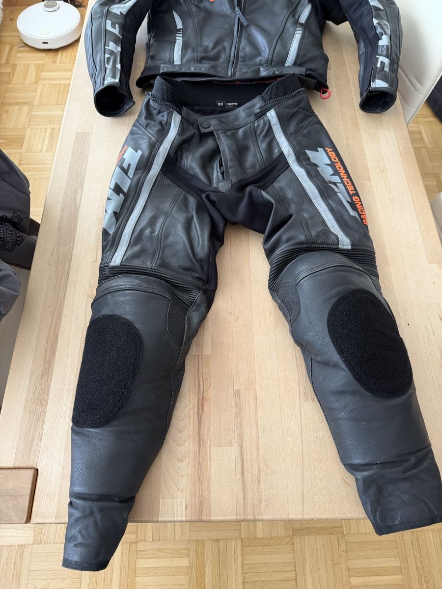 FLM Completi, tute sportive e funzionali: FLM Lederkombi Grösse 50 2 Teiler – Usato da Lyss venduto da riderboy 2