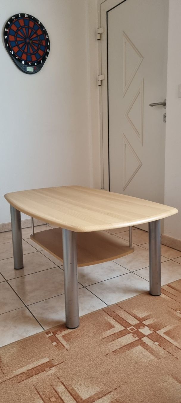 Tische: Salontisch zu verschenken – Gebraucht aus Leuggern von Dandor