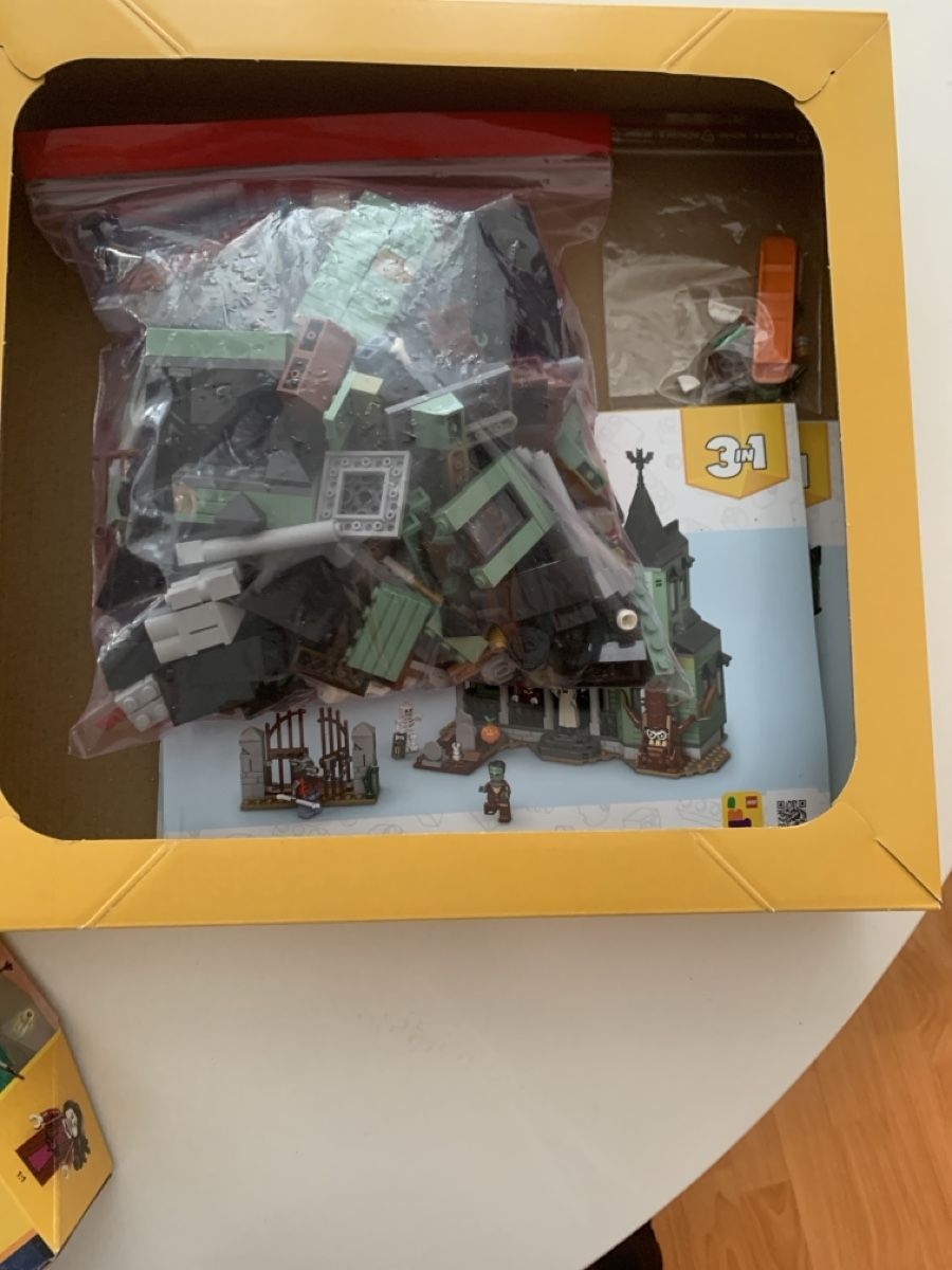 Lego Kit di costruzioni: LEGO Creator 31167 Haunted Mansion – Usato da Gebenstorf venduto da RetroFuture 1