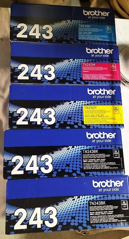 Cartouches & Toner: Brother Toner 243 – D'occasion à Steinach par Tsgweh