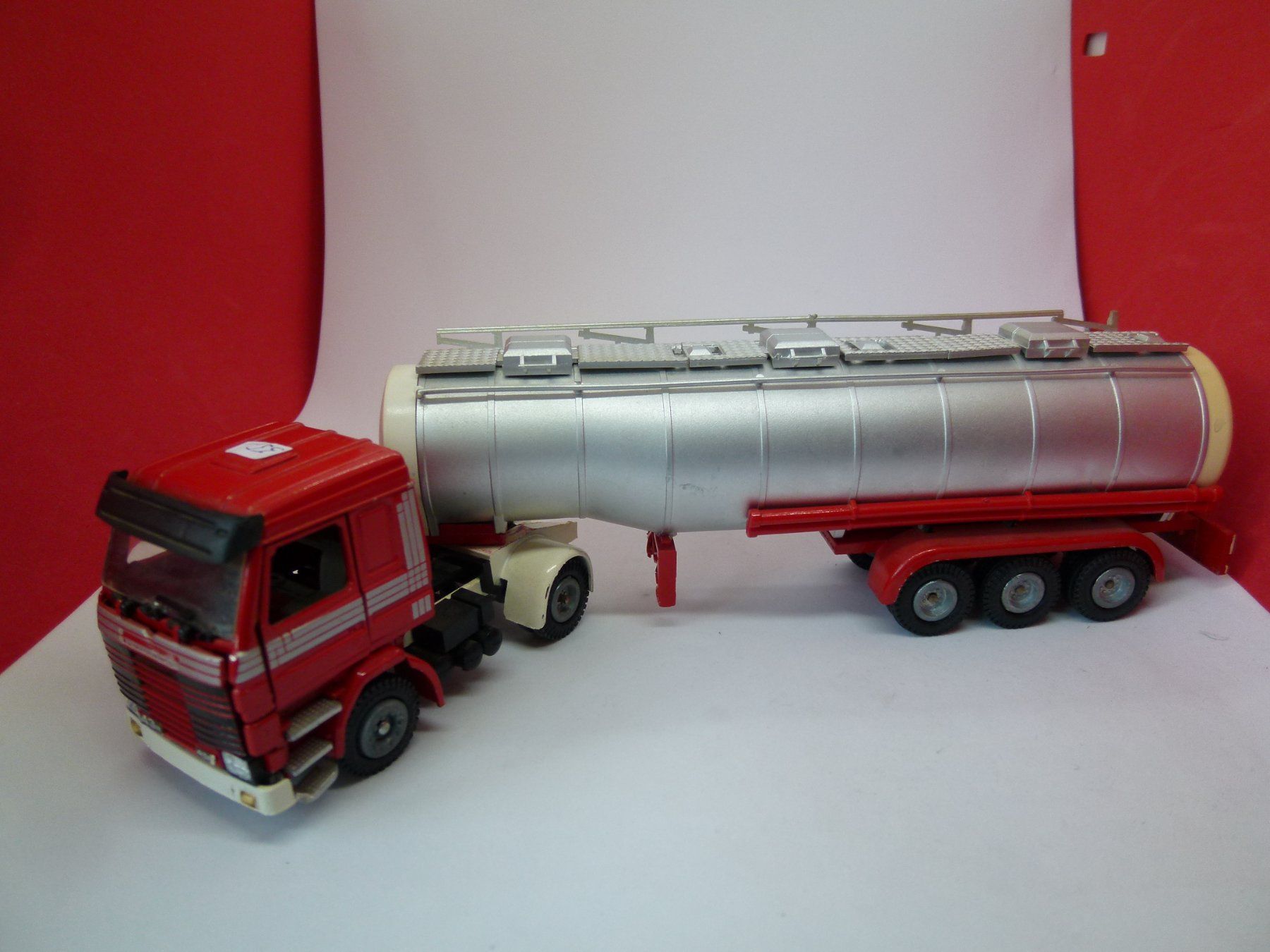 Tekno Modellini d'auto: Tekno - Scania "Silo" !!    %% Ausverkauf %% – Usato da Reiden venduto da Aston2