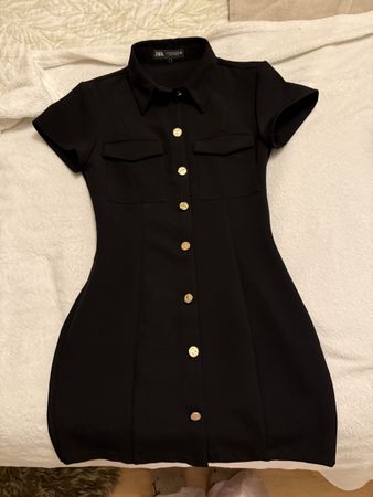 Schwarzes Zara Hemdkleid