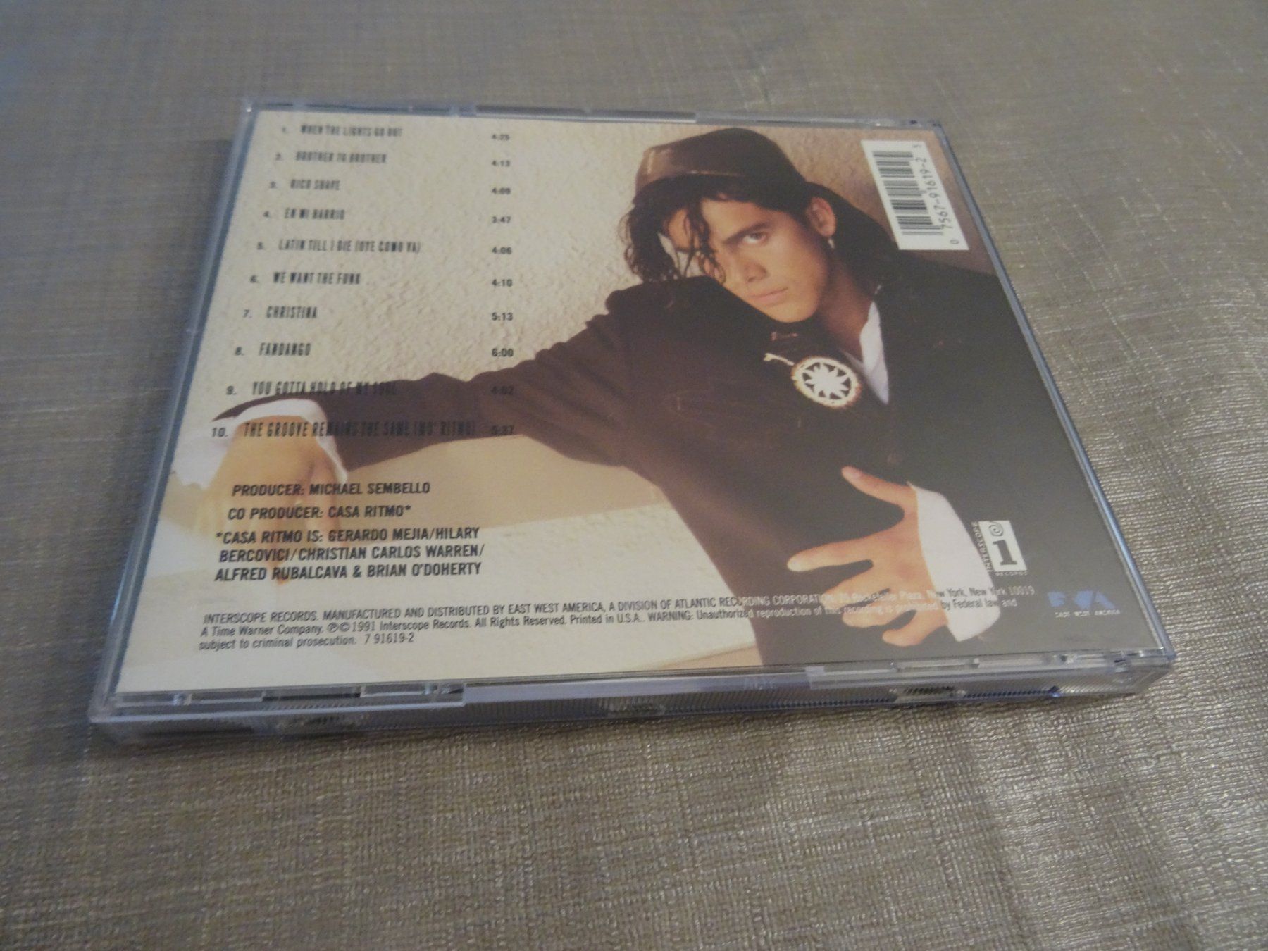 CD: Gerardo - Mo' Ritmo CD Album - 90er Latin Pop – Usato da Olten venduto da Disc-Ausverkauf 1