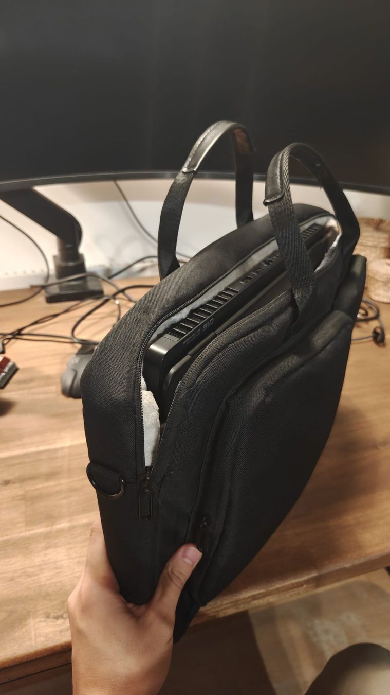Hewlett Packard Portables: HP Omen Max 16 - RTX 5070 – Neuf (Voir description) à Zumikon par Mustashi 5