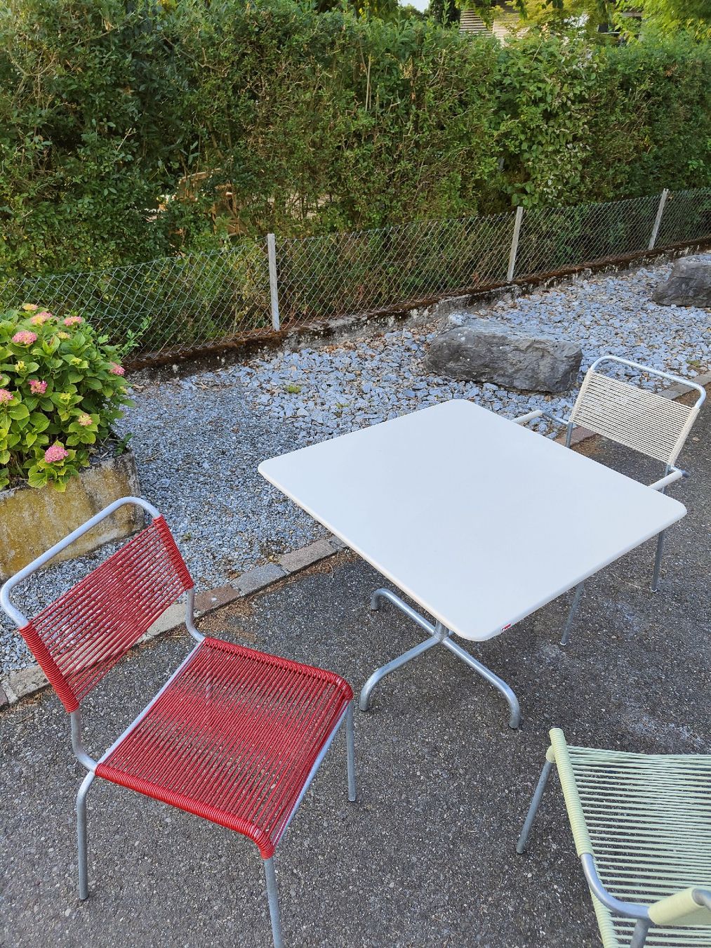 Tischset: Schaffner Bistro Tisch mit Spaghetti Stühle  – Neu (gemäss Beschreibung) aus Mellingen von Artrena 5