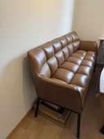 Sitzbank Lederoptik hellbraun mit Gebrauchsspuren
