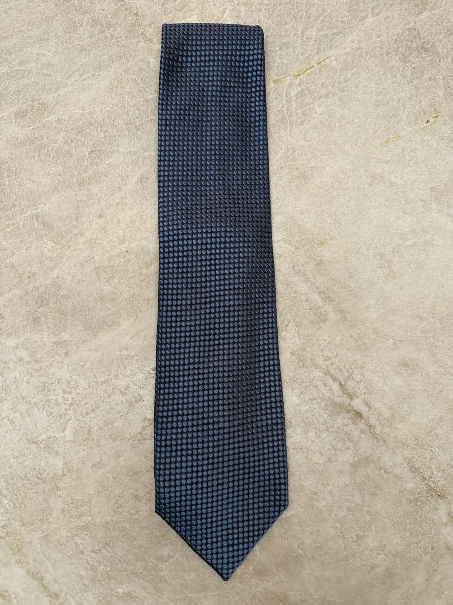 Tom Ford Cravatte: Tom Ford Tie - Navy Blue Silk - Excellent Condition! – Usato da Zumikon venduto da patrick151