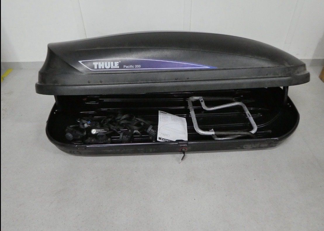 Thule Dachboxen: Dachbox Thule Pacific 200 – Gebraucht aus Winterthur von A_sa1 1