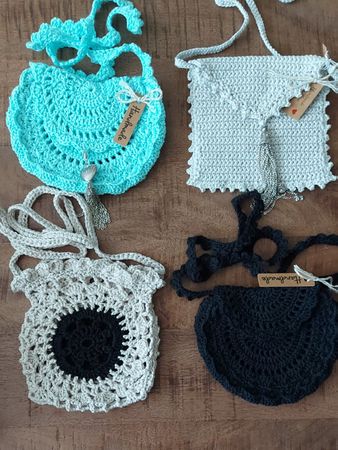 4 gehäkelte kleine Taschen Kindertäschli Flohmarkt