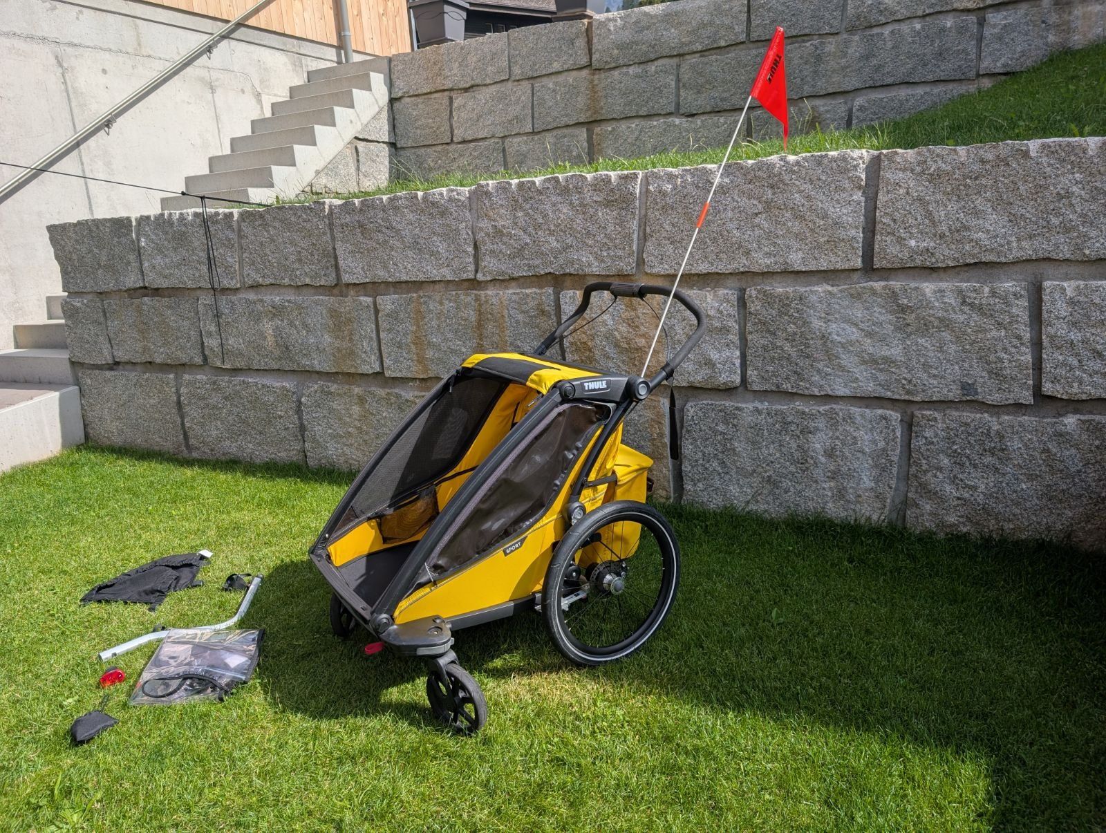 Thule Anhänger: Thule Chariot Sport 2 gelb gebraucht – Gebraucht aus Conters von silvano007 3