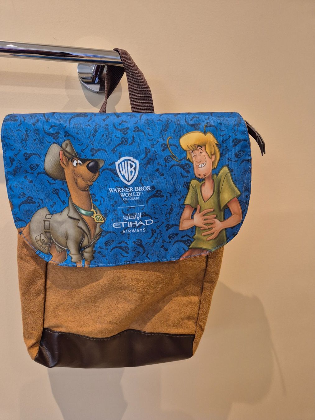 Borse & Zaini: Kinderrucksack Warner Bros. World, braun/blau – Nuovo (secondo la descrizione) da Dietikon venduto da grafad