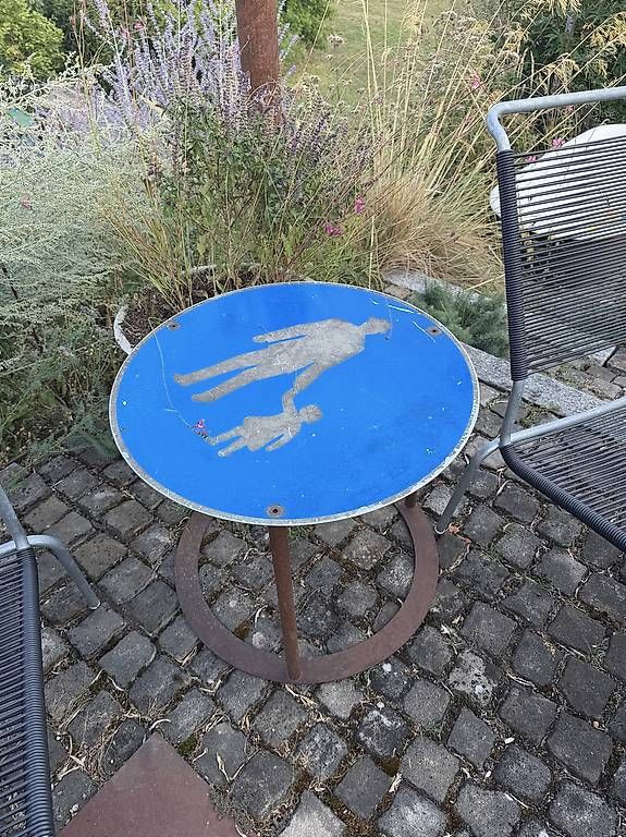 Tavoli: Gartentisch 60x 52 – Usato da Liebefeld venduto da 87twh65r