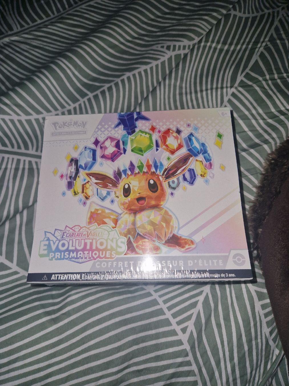Pokémon Carte collezionabili: ETB Prismatique Pokémon – Nuovo e nell'imballaggio originale da Les Acacias venduto da S.Vieira
