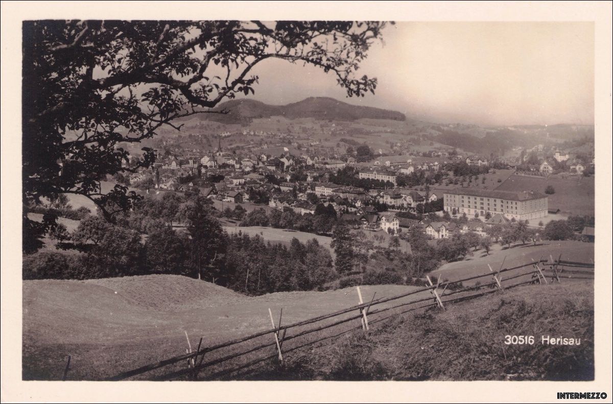 Cartoline postali: Herisau // Dorf Gesamtansicht – Usato da Basel venduto da intermezzo12