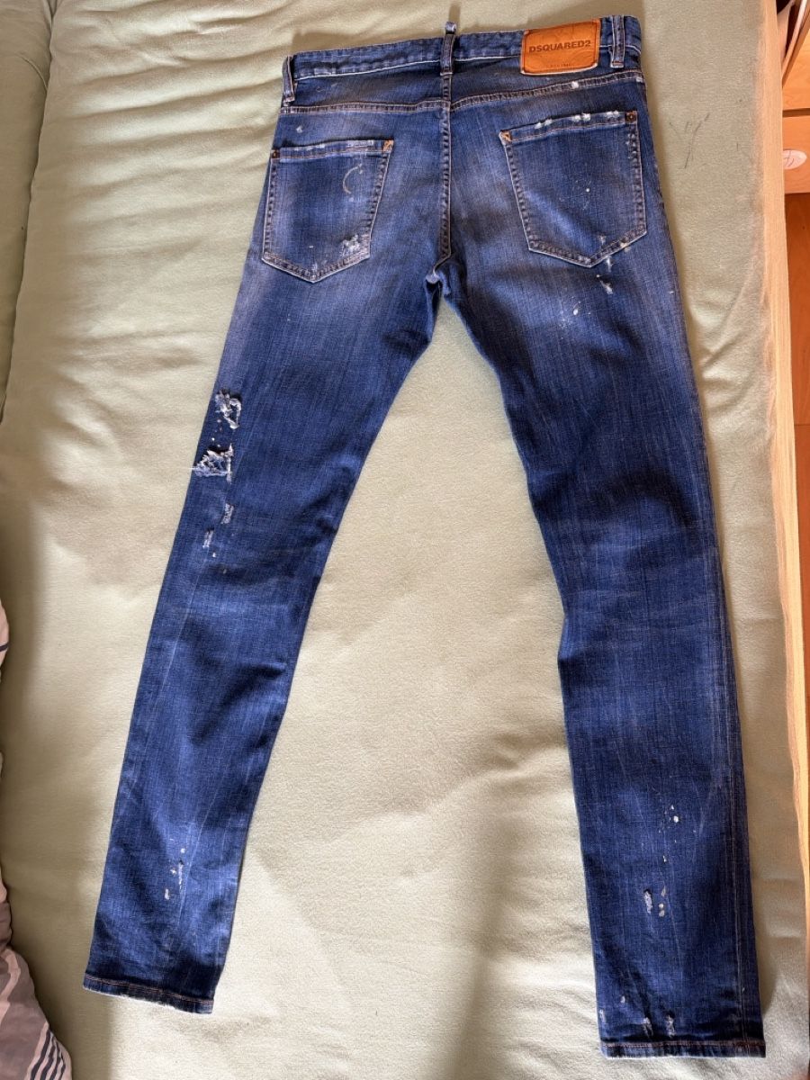 Dsquared2 Jeans: DSQUARED2 jeans – Gebraucht aus Sementina von bru_vpp5 2