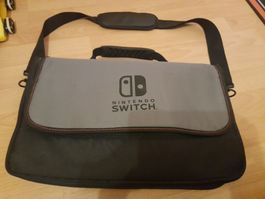 Nintendo Switch Tasche mit Zubehörfach