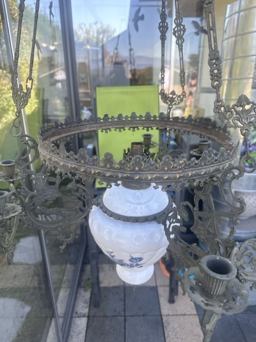 Lampadari & plafoniere: Vintage Kronleuchter – Usato da Horriwil venduto da Carrera68