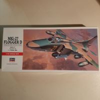 2285 ... MIG-27 D Flogger ... Hasegawa 00340