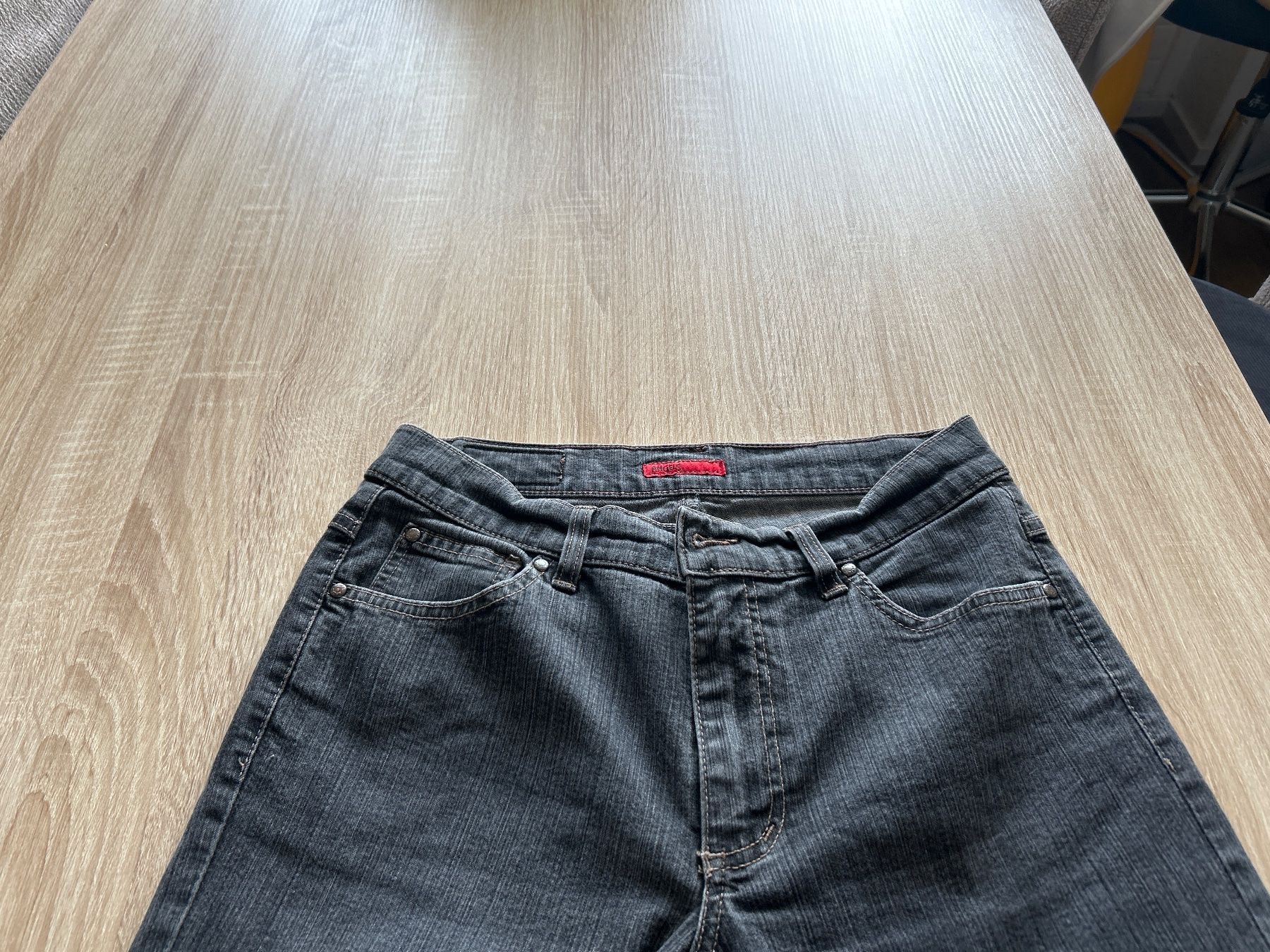 Angels Jeans: Angels Jeans Dolly grau - schwarz  Gr. 38 – Usato da Brunnen venduto da Nala2929 4