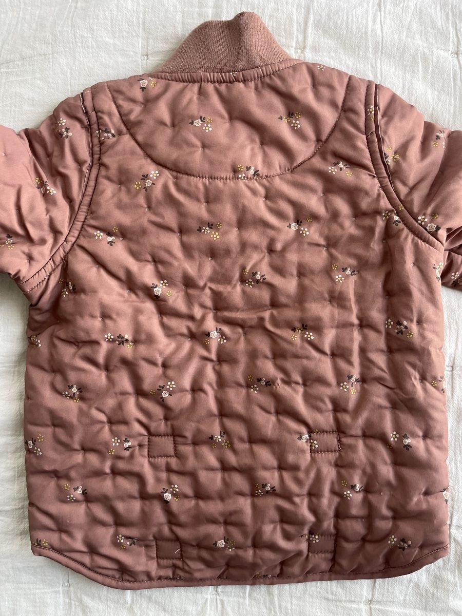 Guess Lotti & Set di vestiti: Frühlingspaket Mädchen Gr. 86 – Usato da Adliswil venduto da oktschuess10 6