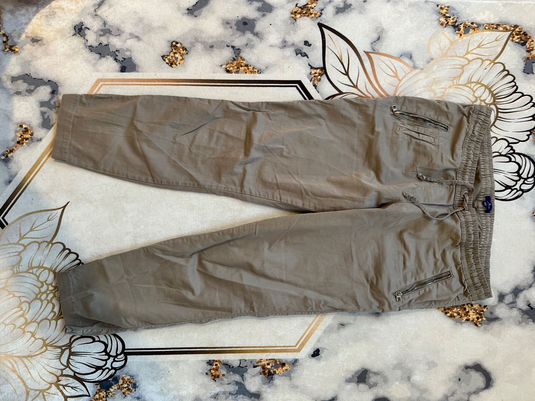 Pantalons: 2 HOSE – D'occasion à Allenwinden par Tba_20 2