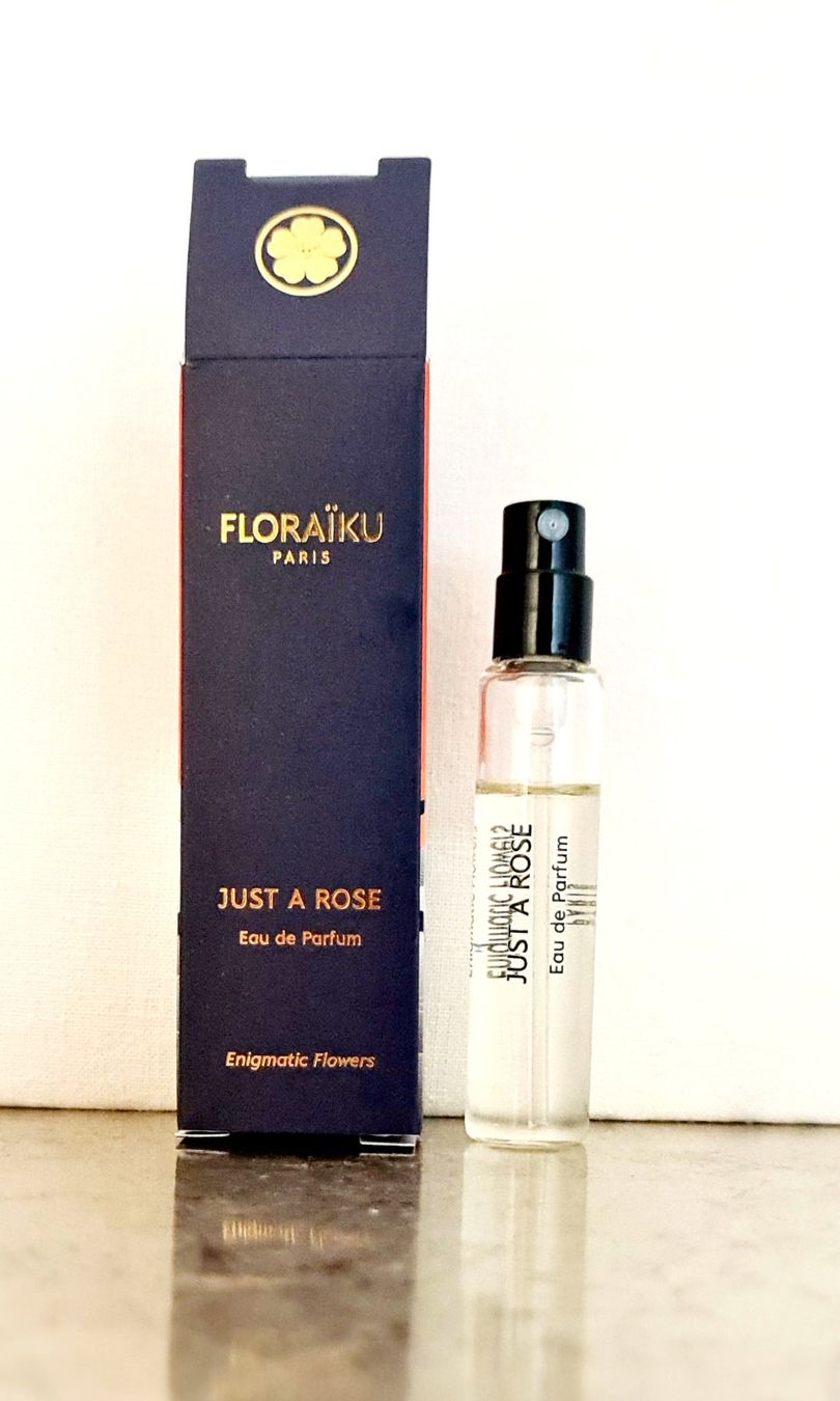 Profumi & Eau de Toilette: Mini parfums Floraiku, Hermetica 1.5ml, 5ml, 5ml – Nuovo e nell'imballaggio originale da Thônex venduto da AneleManele 3