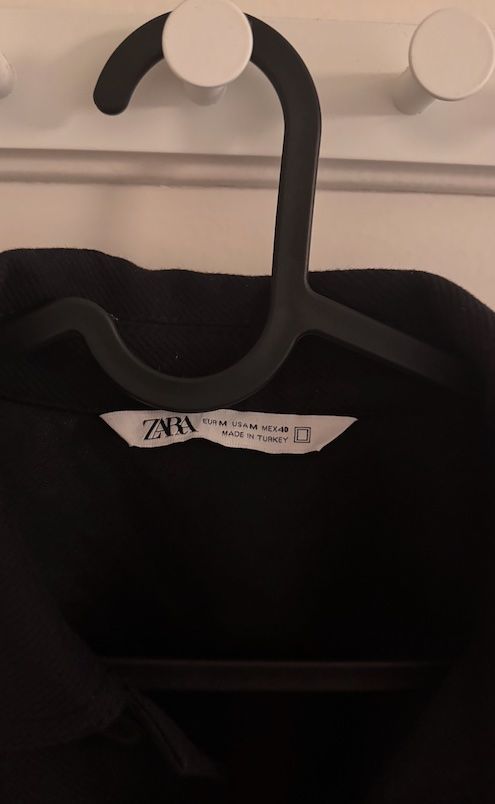Zara Giacche: JACKE ZARA SCHWARZ M – Usato da Zürich venduto da mateuszptrk 1