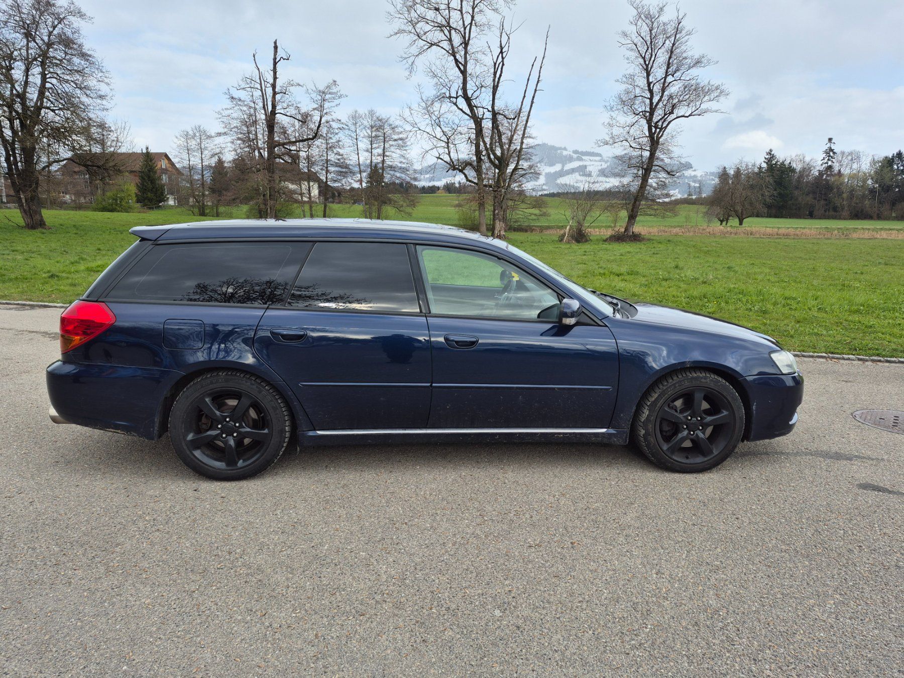 Subaru Autos: Subaru Legacy 3.0 AWD 4x4 – Gebraucht aus Degersheim von miriamgut90 4