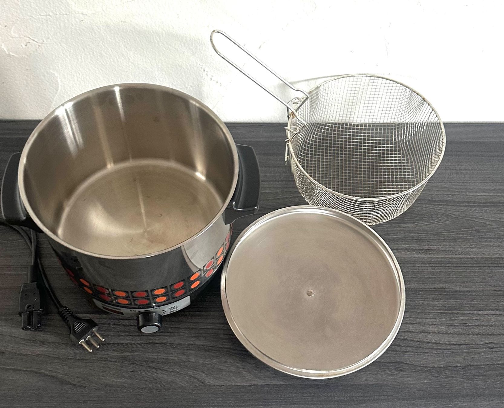 Sigg Padelle: Fritteuse SIGG vintage – Usato da Zürich venduto da brazerola 2